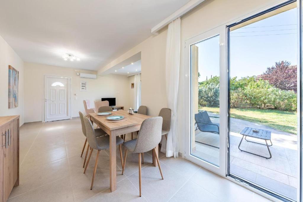 Vakantiehuis Corfu River House & Luxury *